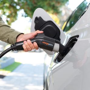 Alternative view of ChargePoint Home Flex Nema 14-50 7m câble