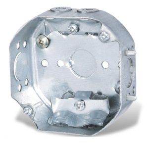 Boîte électrique octogonale 4 pouces profondeur 1-1/2 pouce pour installation de luminaire.