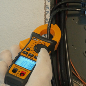 Alternative view of PINCE AMPERE METRIQUE 400A AC/DC TRMS