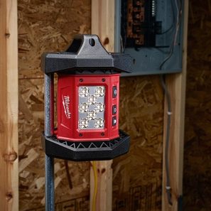 Alternative view of Projecteur M18 Rover • DEL • 1500 lumens • Li-ion 18 V • Outil seulement