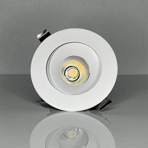 Encastré LED 4 pouces orientable 17W 1268 lumens 5CCT blanc avec gradation 0-10V pour plafond résidentiel ou commercial