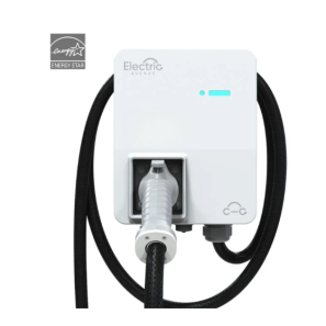 Borne de recharge Watti Home Gen2 blanche pour véhicule électrique installée sur mur résidentiel avec câble de recharge 25 pieds.